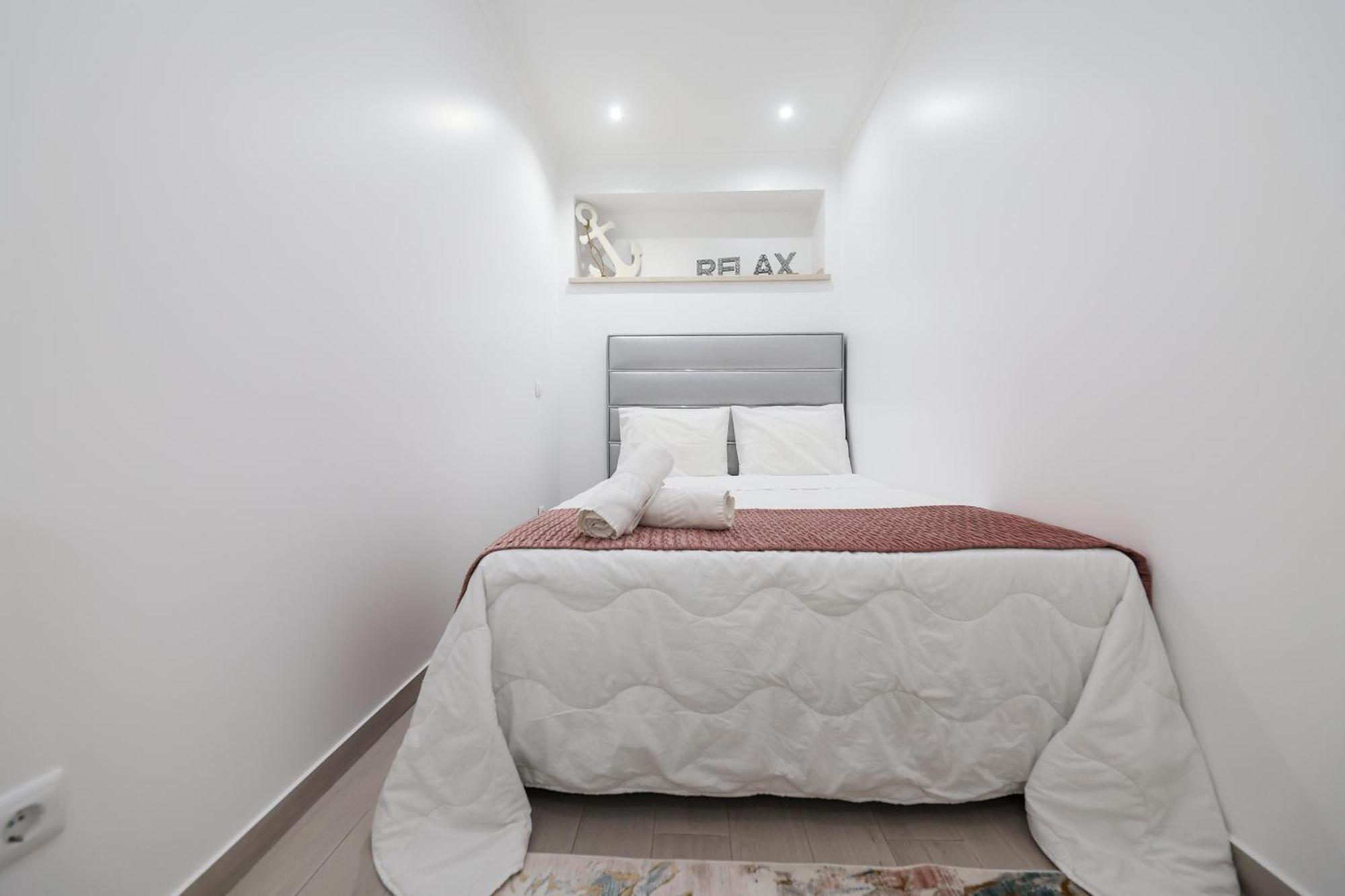 Dina Beach House Nazare Ngoại thất bức ảnh